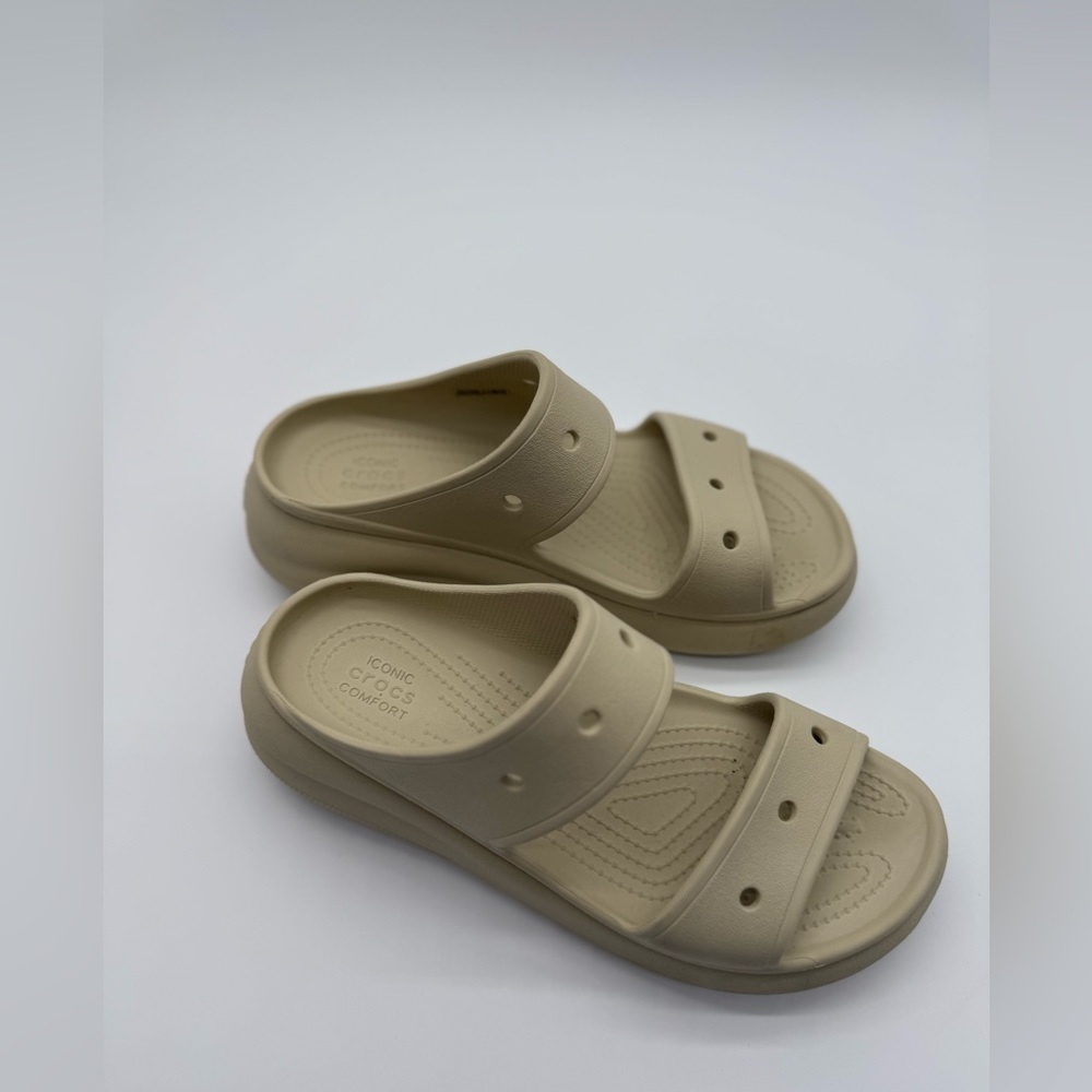 Crocs Classic Crush Platform Sandals Bone Color Sz. W 9 / M 7 - Picture 3 of 15